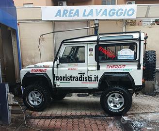LAND ROVER DEFENDER TD4