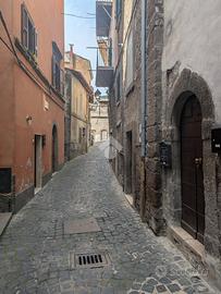 3 LOCALI A SORIANO NEL CIMINO