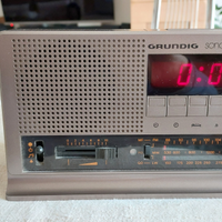 Radio sveglia vintage Grunding