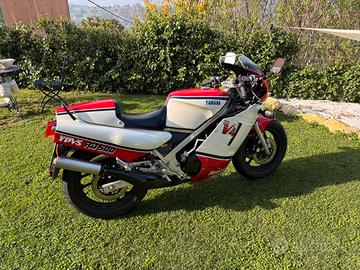 Yamaha RD 500 LC