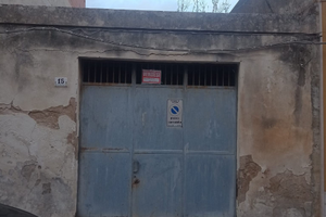 Garage 120 mq a Solarino (SR)