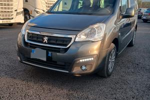 peugeot partnertepee 1.6 bluehdi