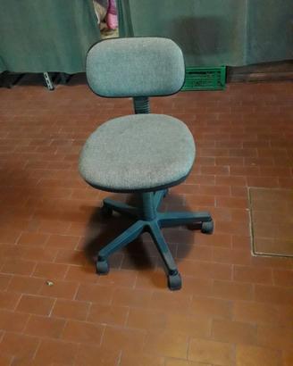Sedia girevole per scrivania