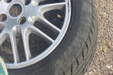 4 gomme con 3 cerchi in lega Ford fiesta