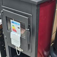 Stufa a Legna 9kw scalda 80mq Piastra x Cucinare 
