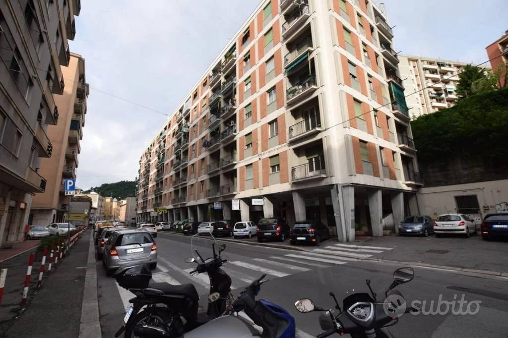Immobile di 1740 m² con più di 5 locali a Genova - Vista 4