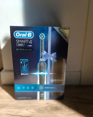 spazzolino elettrico Oral B 4500 Black Edition 