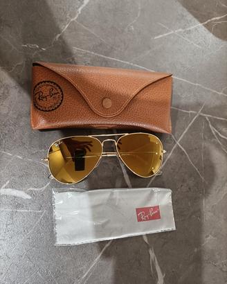 Occhiali da sole rayban a specchio 
