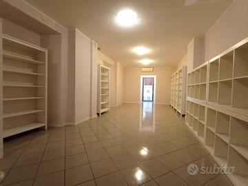 Negozio centro storico