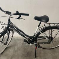 Bicicletta donna e uomo