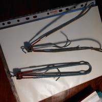 Coppia di appendiabiti vintage da viaggio