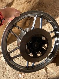 Cerchi in lega moto guzzi