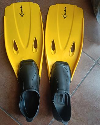 pinne scubia numero 39/40 nuove