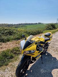 Yamaha R1