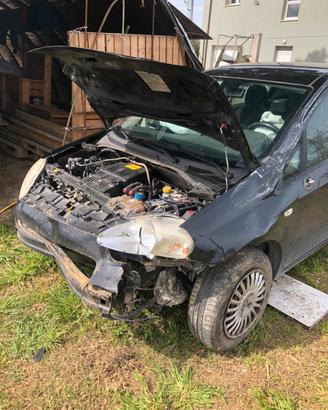 Fiat punto metano accetto prezzi