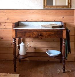 Tavolino toelette antico in legno di noce e marmo 