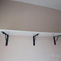 Mensola Ikea con staffe Ikea