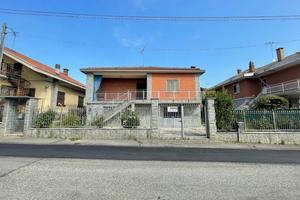 Villa o villino Pianezza [CABOTOVRG]