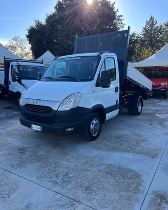 Iveco Daily 35c13 Ribaltabile Trilaterale NUOVO