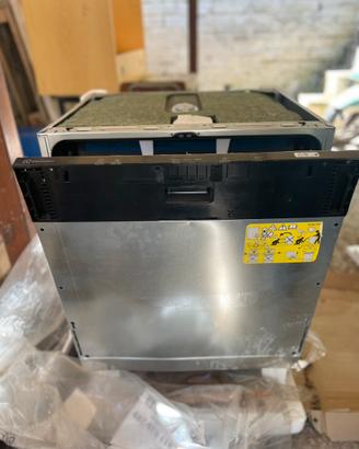 Lavastoviglie Electrolux 600 LSV48400L, 14 coperti