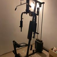 Stazione miltifunzione allenamento palestra