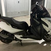 Kymco Gdink 300i