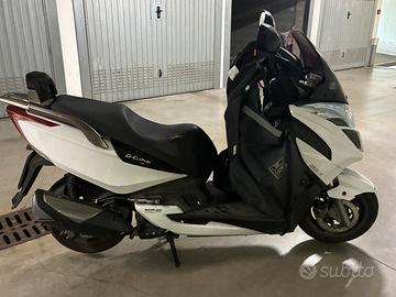 Kymco Gdink 300i