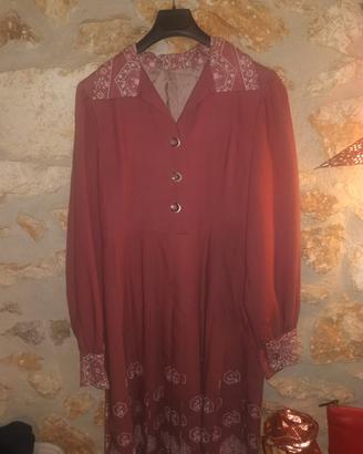 Vestito rosa antico con cinta