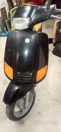 Piaggio zip fast rider