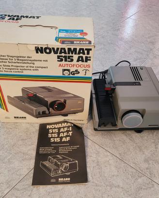 PROIETTORE PER DIAPOSITIVE BRAUN NOVAMAT 515AF