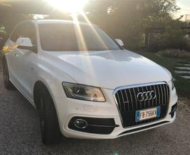 AUDI Q5 s-Line