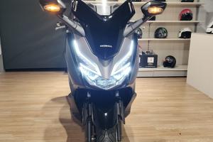 HONDA forza 300 - 2 ANNI GARANZIA PASS. INCL