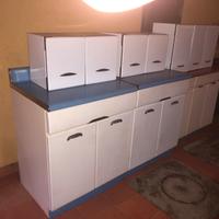 Mobili credenza in metallo smaltato design anni 50
