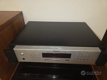 Rotel RT 1082