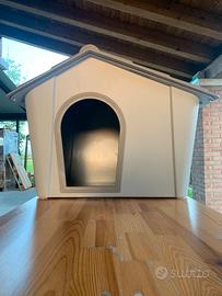 Casa esterna per cane di media/grande taglia