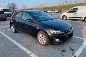 VOLKSWAGEN Polo 6ª serie - 2019