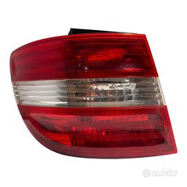 FANALE POSTERIORE ESTERNO SINISTRO MERCEDES CLASSE