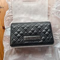 Borsa Love Moschino.