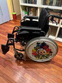 Sedia a rotelle large