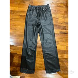 Pantalone in pelle nera Zara - caldo e comodo tg S