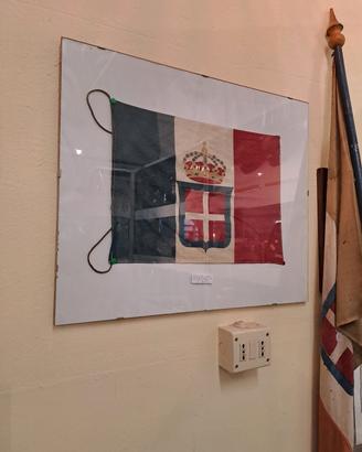 bandiera italiana sabauda da guerra  1940-45