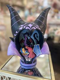 Casco malefica, diorama, la bella addormentata