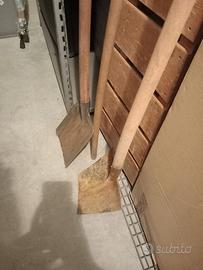 pala da muratore e pale per neve