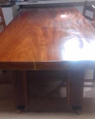 Tavolo grande in teak