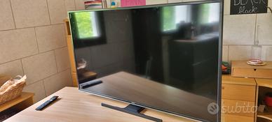 televisore HITACHI  50 POLLICI