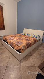 Letto matrimoniale contenitore