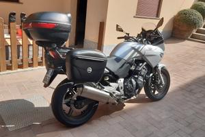 HONDA CBF 600 senza un graffio