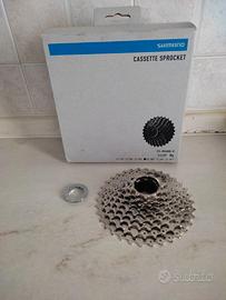 Pacco pignoni 9 velocità Shimano CS-HG400 11/34