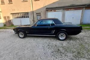 FORD MUSTANG COUPE' - 1966