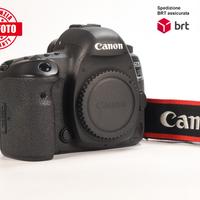 Canon EOS 5D Mark IV
